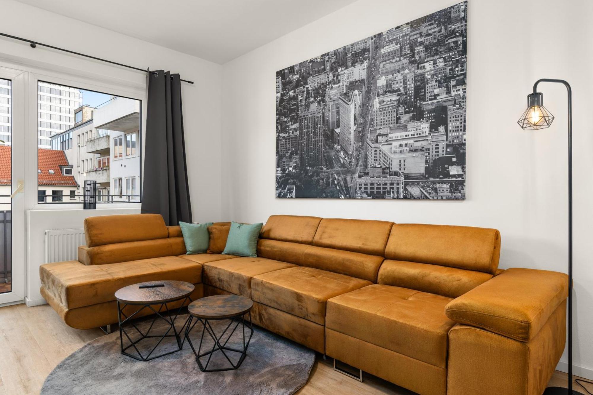 Homely-Apartment Manhattanart, Zentral, Parkplatz, Billard,Ps4, Dart, Balkon Билефелд Екстериор снимка