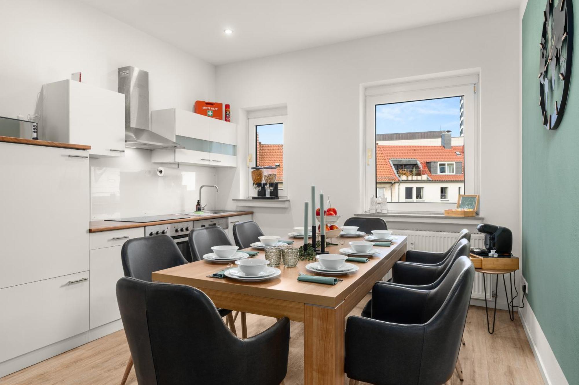Homely-Apartment Manhattanart, Zentral, Parkplatz, Billard,Ps4, Dart, Balkon Билефелд Екстериор снимка